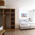Kleine Moewe 3*