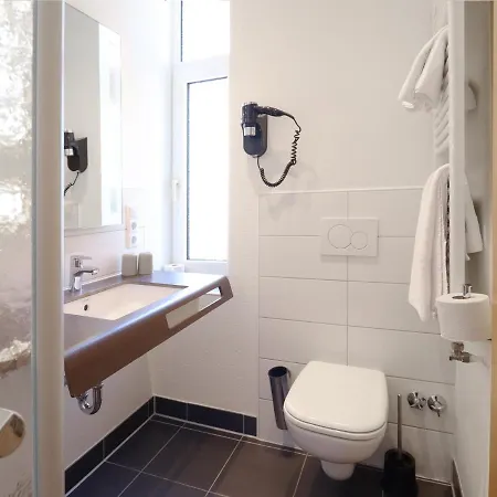 招待所 Kleine Moewe 3*